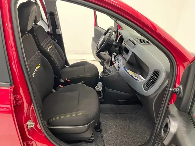 Fiat Panda view 8