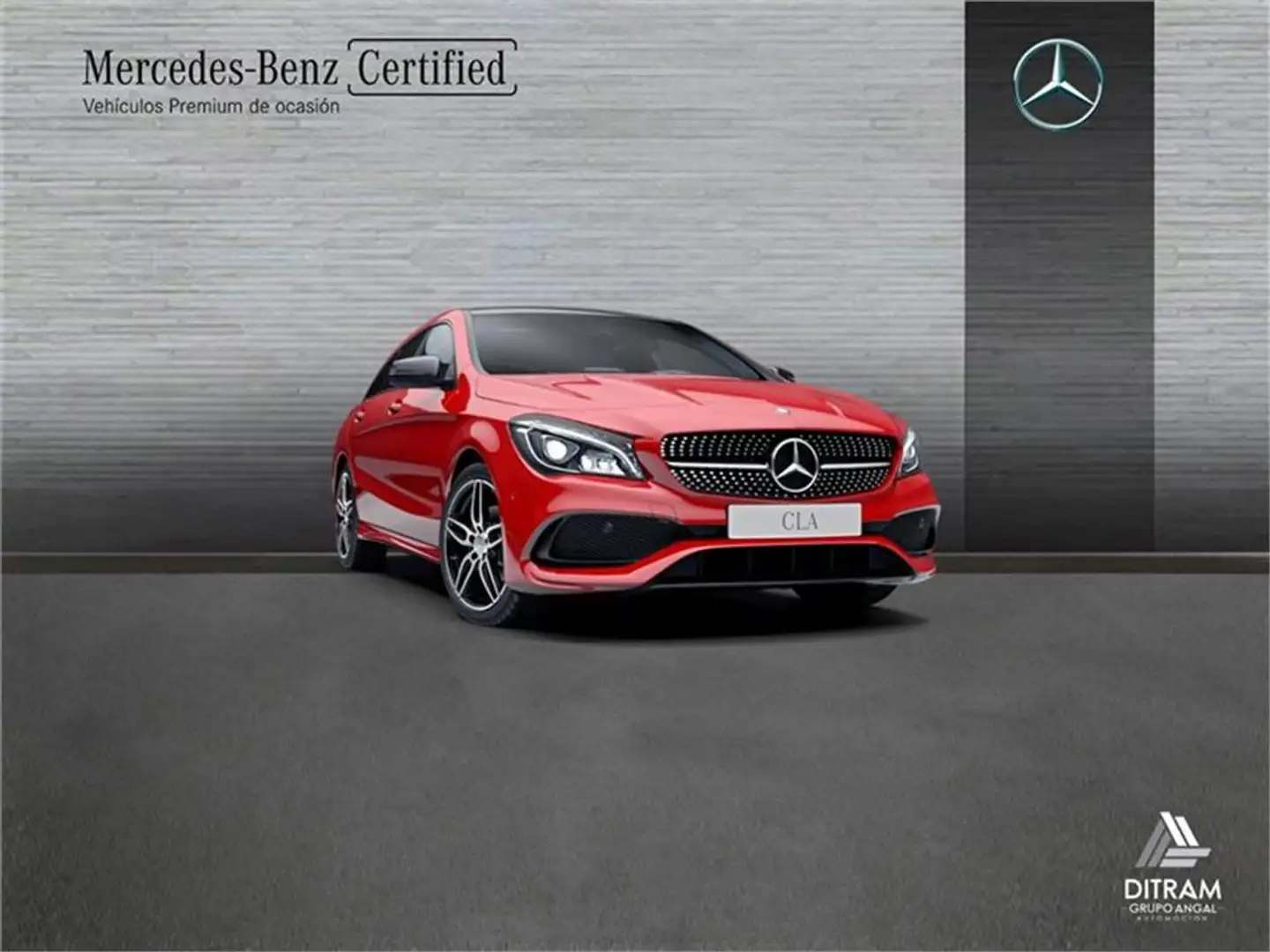 Mercedes-Benz CLA 220 4MATIC Shooting Brake - 2