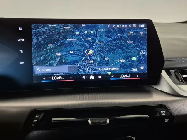 BMW 2 Series view 12