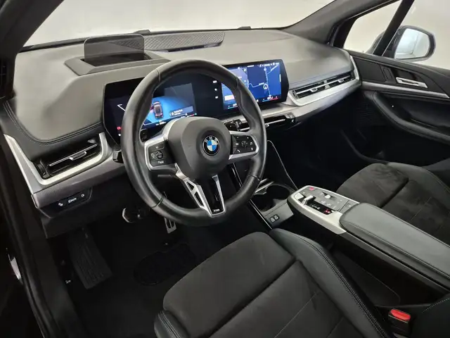 BMW 2 Series view 6