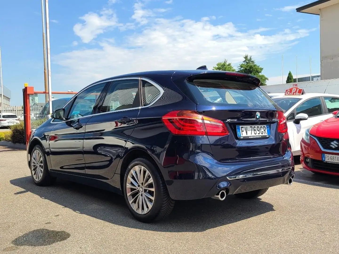BMW 218 d xDrive Active Tourer Luxury Blu/Azzurro - 2