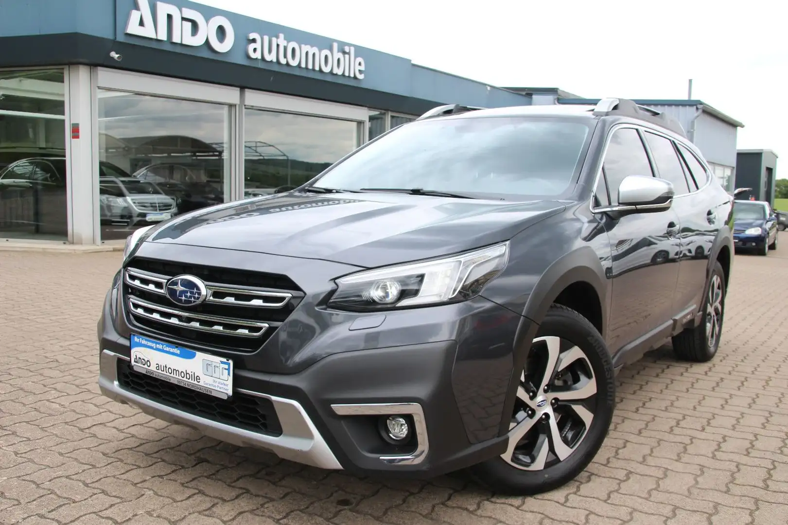 Subaru OUTBACK 2.5 Platinum Allrad LED/Leder/H&K/1-Hand Grau - 2