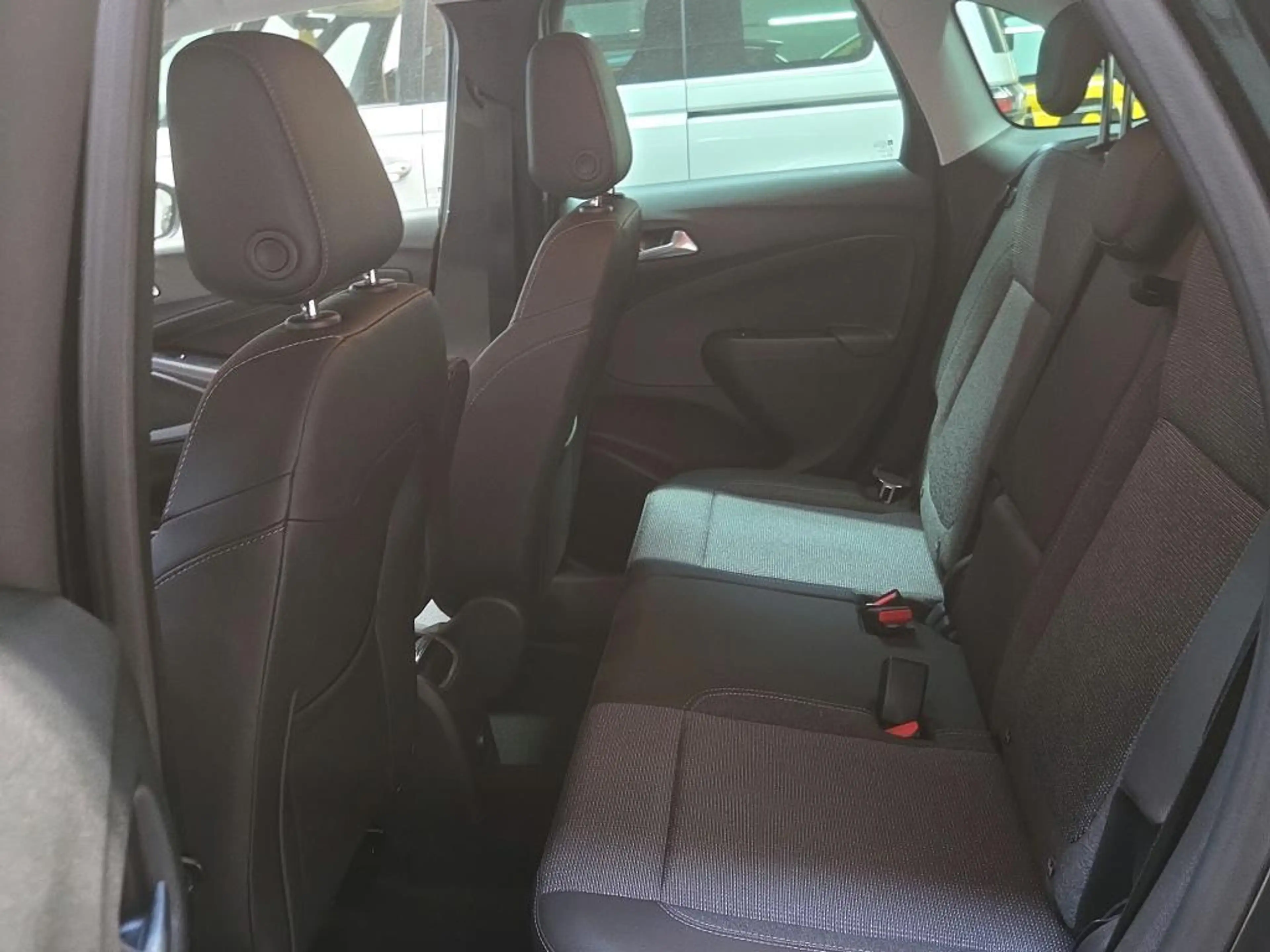 Opel Crossland 1.2 Automatik Elegance *NUR 14.800KM* — photo 8
