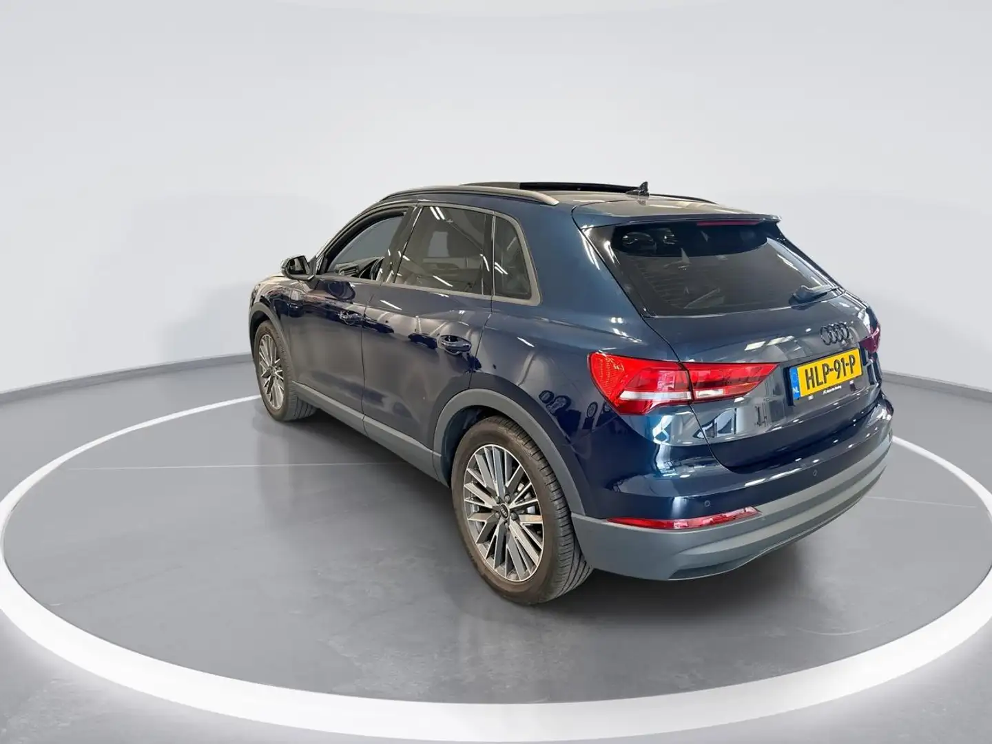 Audi Q3 35 Tfsi 150pk S-tronic Pro Line · Apple/Android Ca Blauw - 2