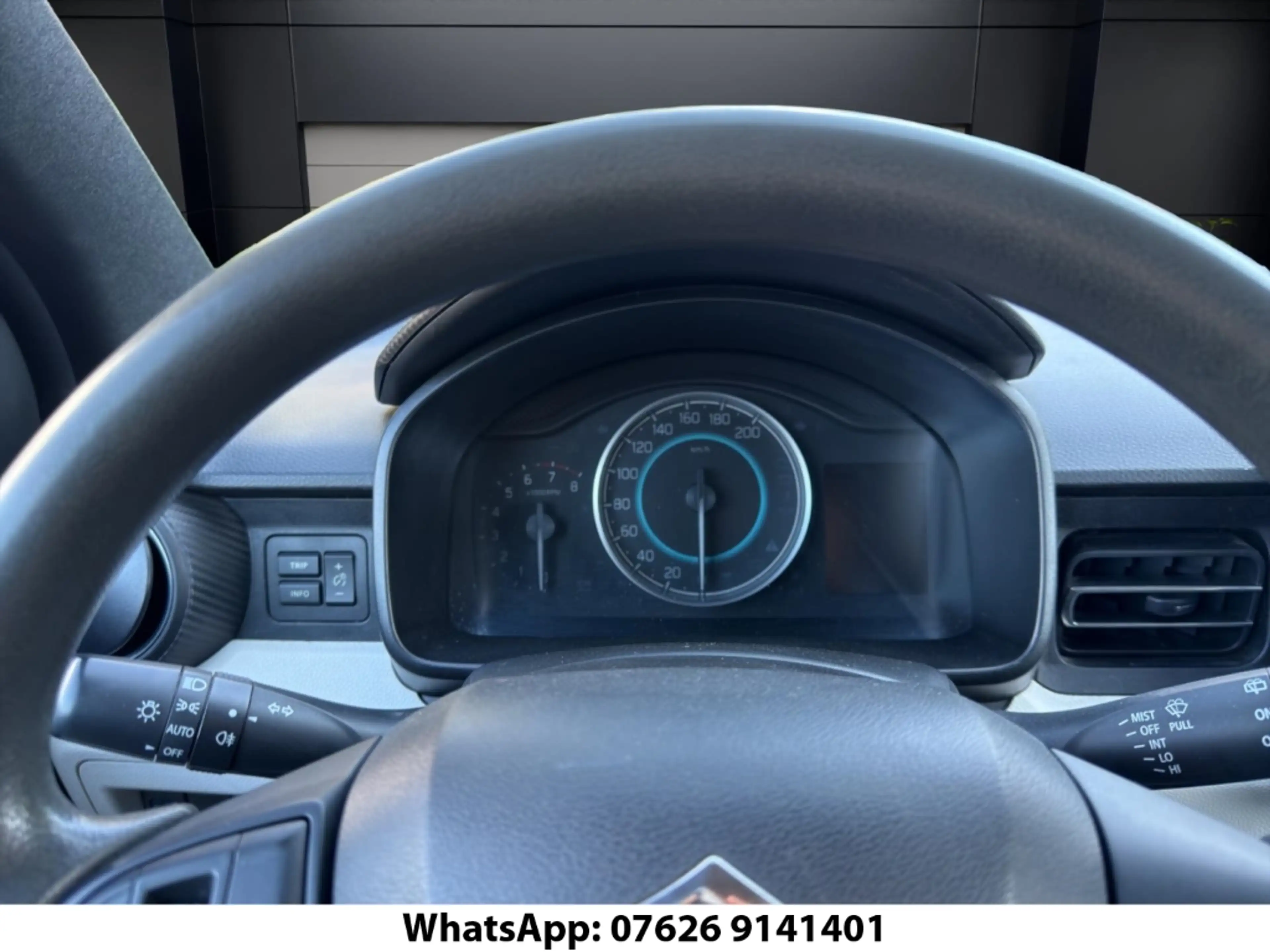 Suzuki Ignis Intro Edition+ 4x4 LED Musikstreaming SHZ Keyless — photo 11