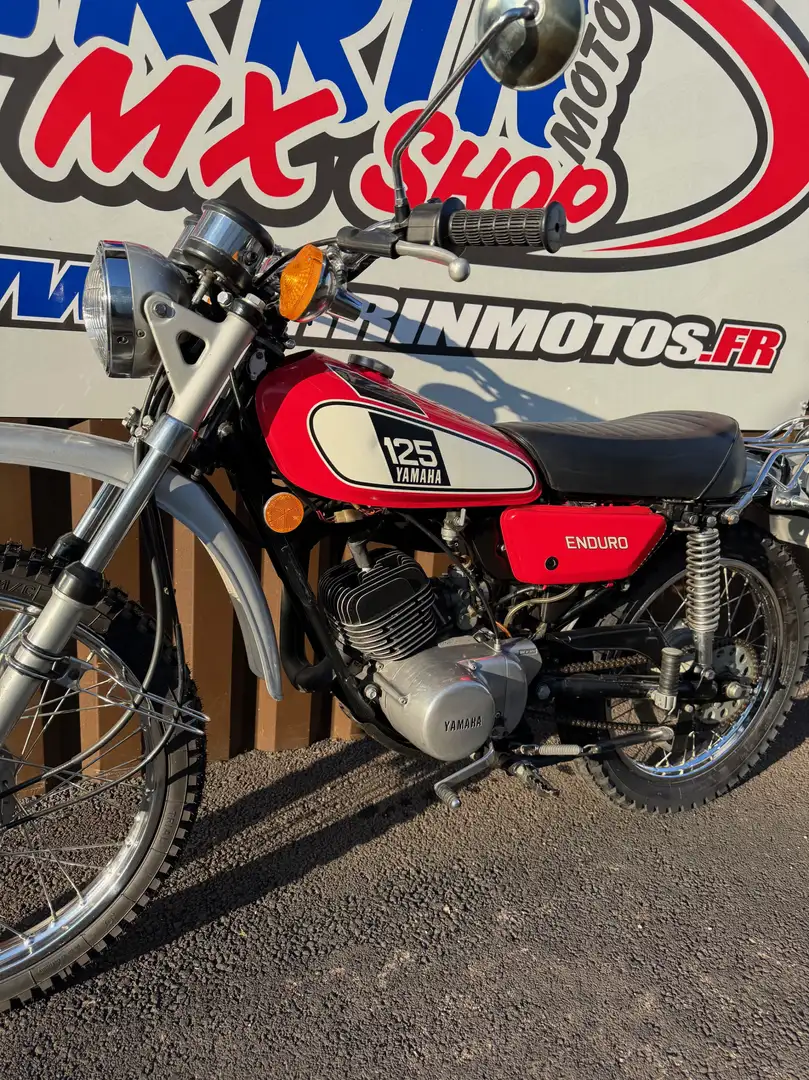 Yamaha DT 125 Rojo - 1