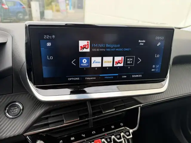 Peugeot 2008 view 13