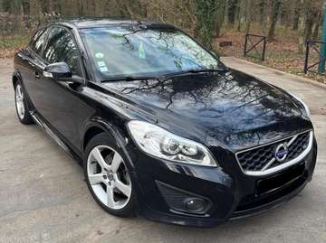 C30 D4 177 ch R-Design