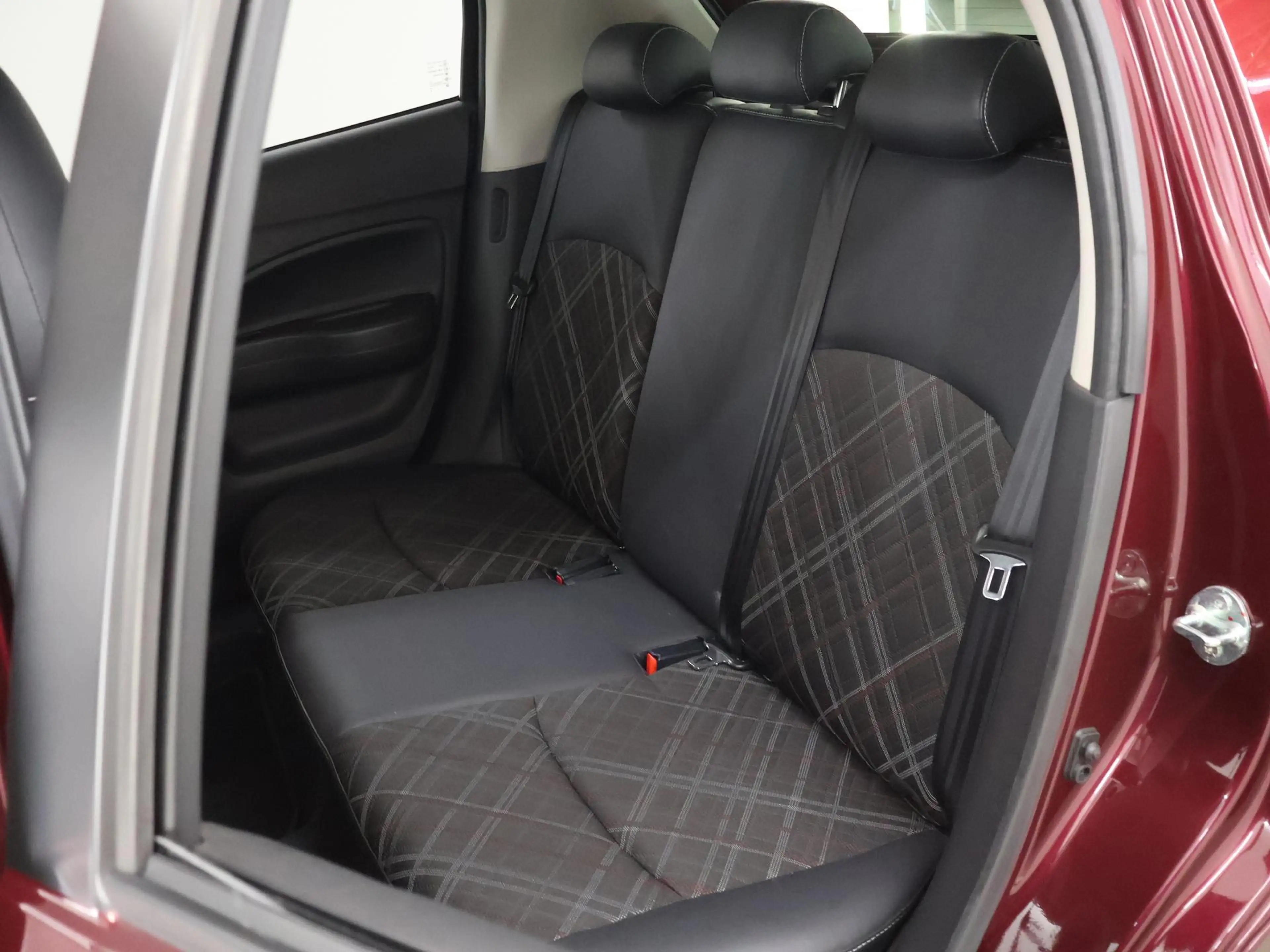 Mitsubishi Space Star 1.2 Instyle Automaat | Cruise Control | Navigatie — photo 11