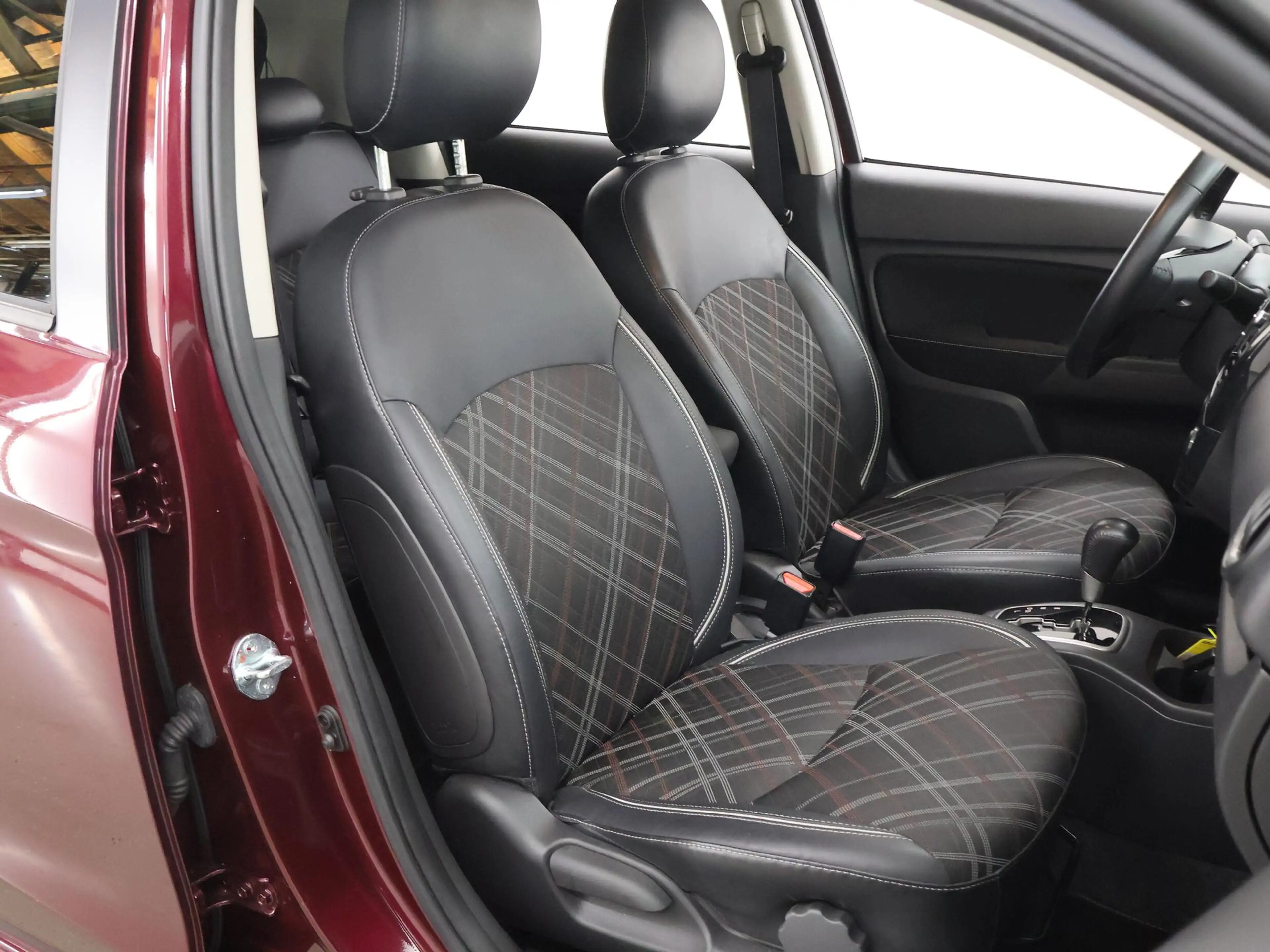 Mitsubishi Space Star 1.2 Instyle Automaat | Cruise Control | Navigatie — photo 10