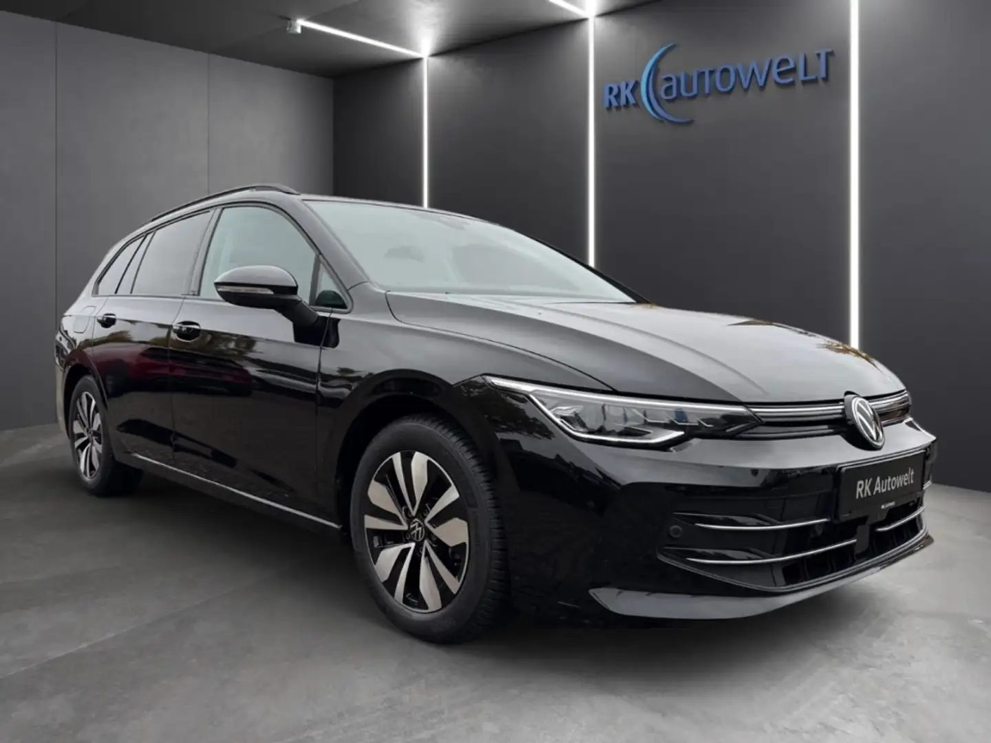 Volkswagen Golf Variant VIII Goal 2.0 TDI DSG LED Navi AHK Climatronic Schwarz - 2