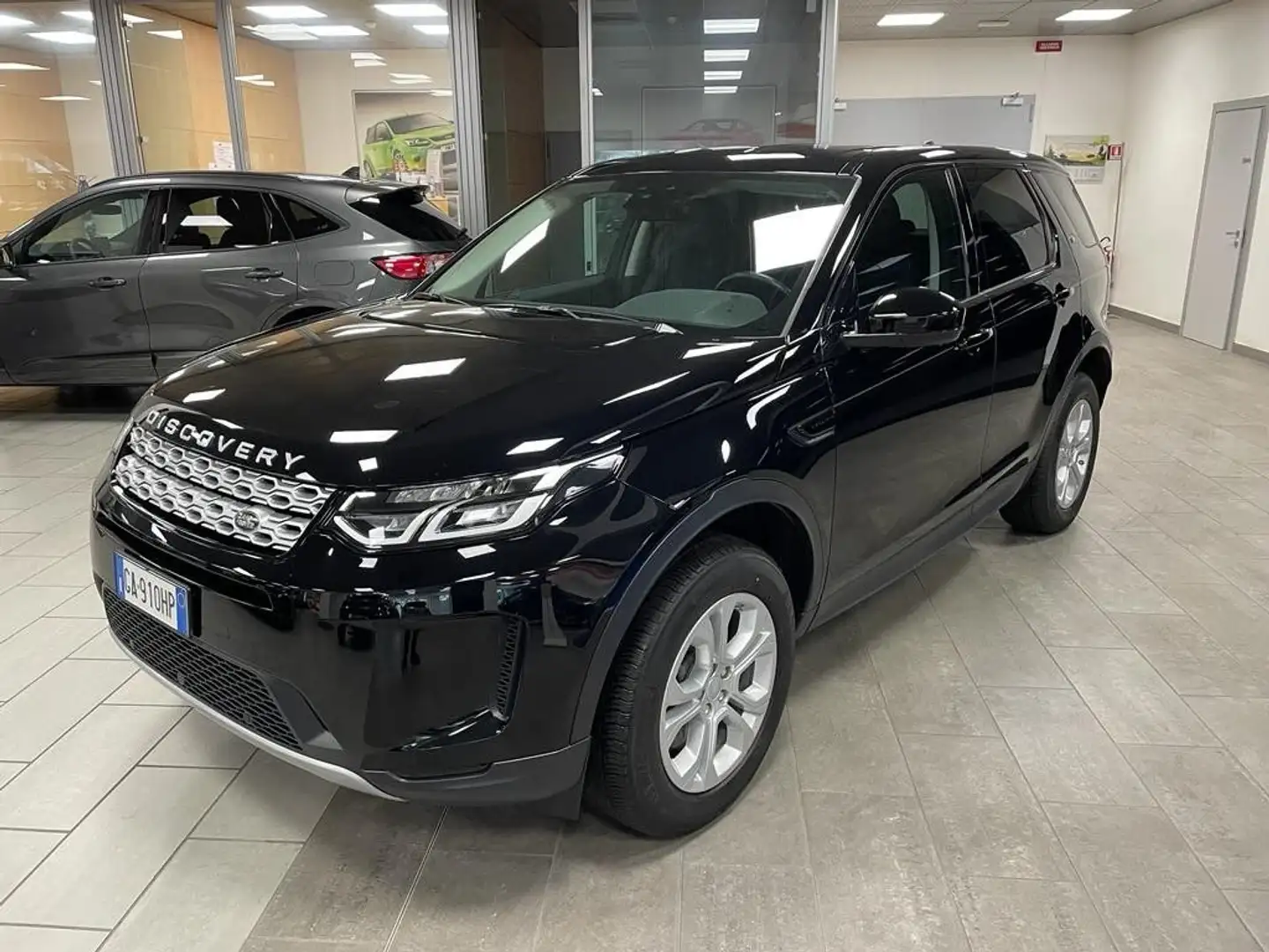 Land Rover Discovery Sport 2.0 Diesel/ibrido 4X4 150cv.  autom. S , Km 61.000 Nero - 1