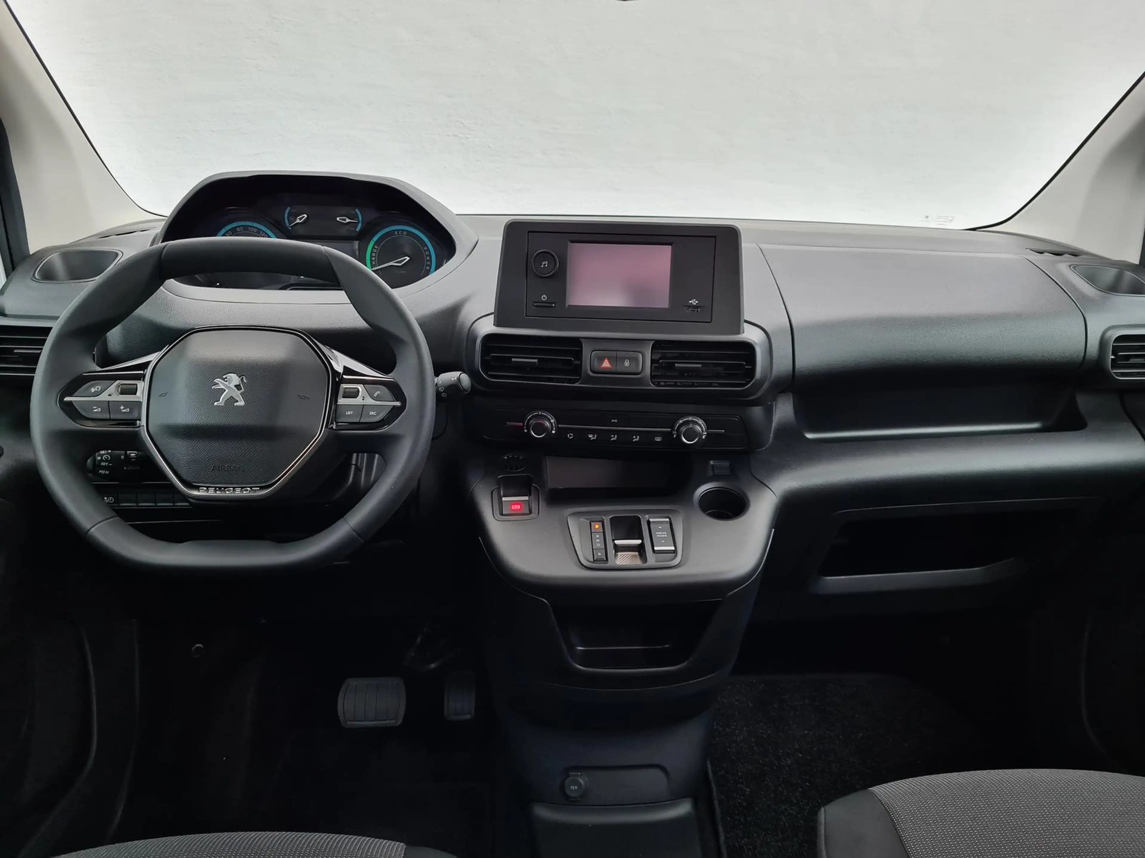 Peugeot e-Rifter Active Pack | 5 Sitze | KLIMA | DAB — photo 14