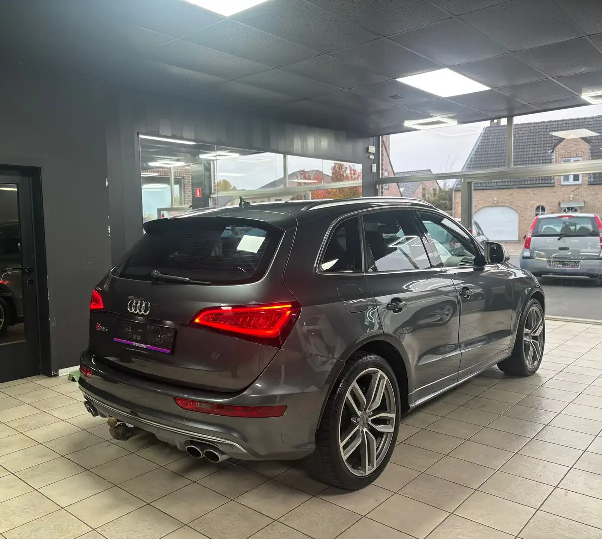 Audi SQ5 3.0 TDi V6 Quattro Tiptronic EXPORT/HANDELAAR - 2