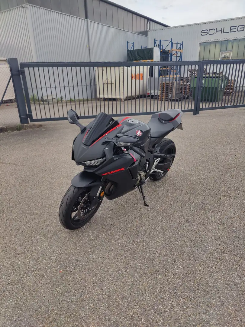 Honda CBR 1000 Noir - 1