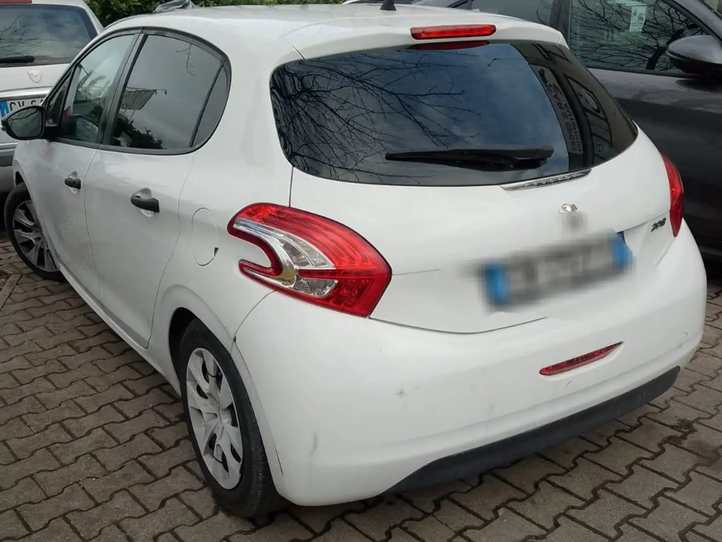 Peugeot 208 1.6 hdi Active (premium) 92cv E5 Bianco - 2
