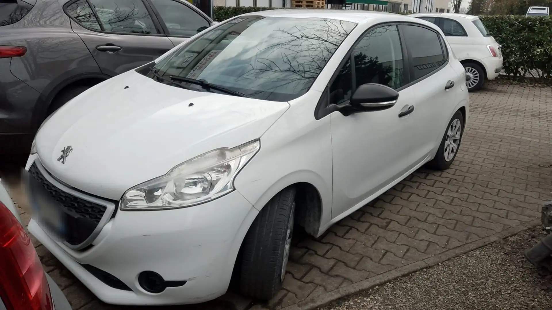 Peugeot 208 1.6 hdi Active (premium) 92cv E5 Bianco - 1