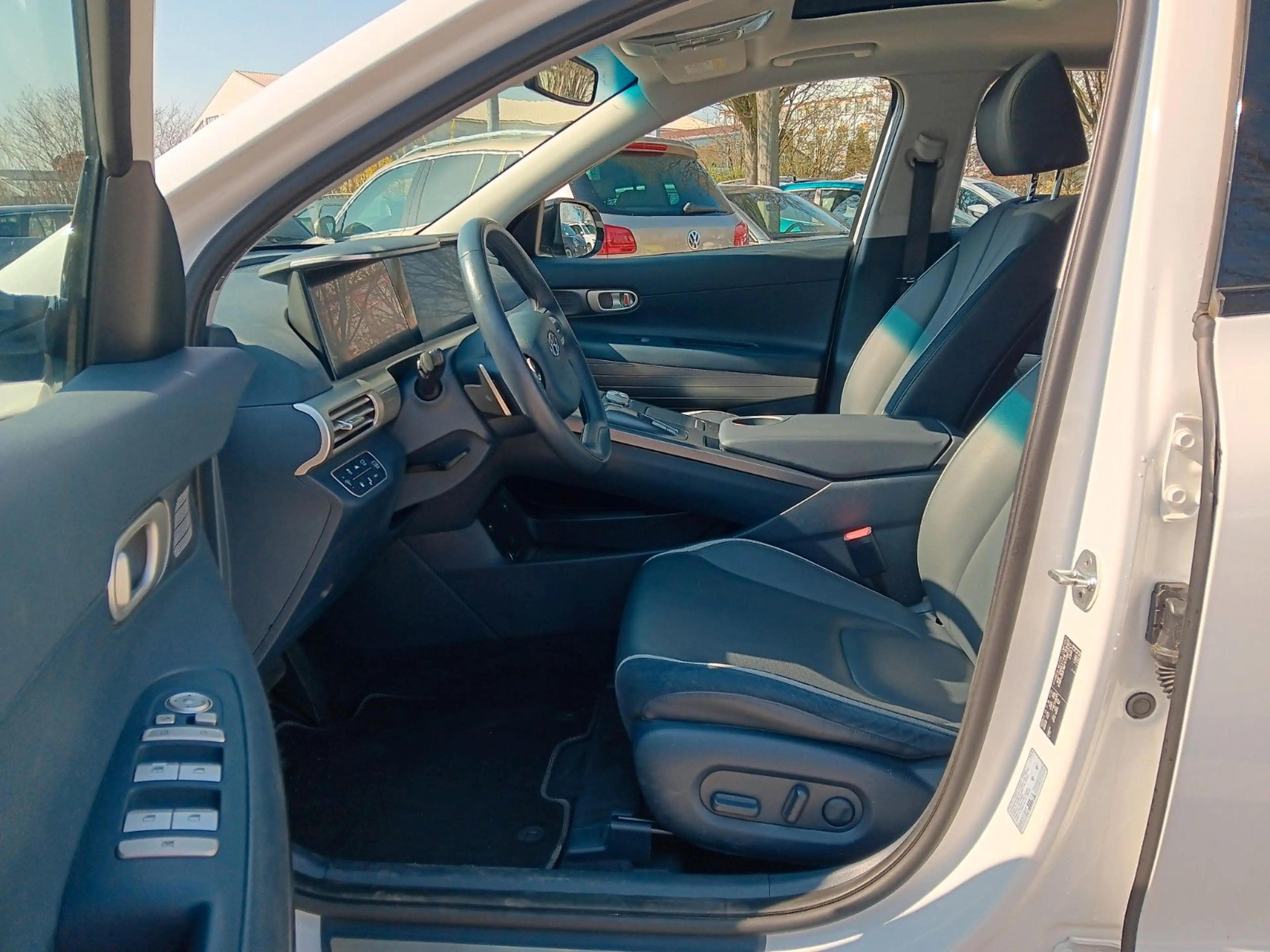 Hyundai NEXO Basis Klima Schiebedach LED Leder Kamera — photo 9