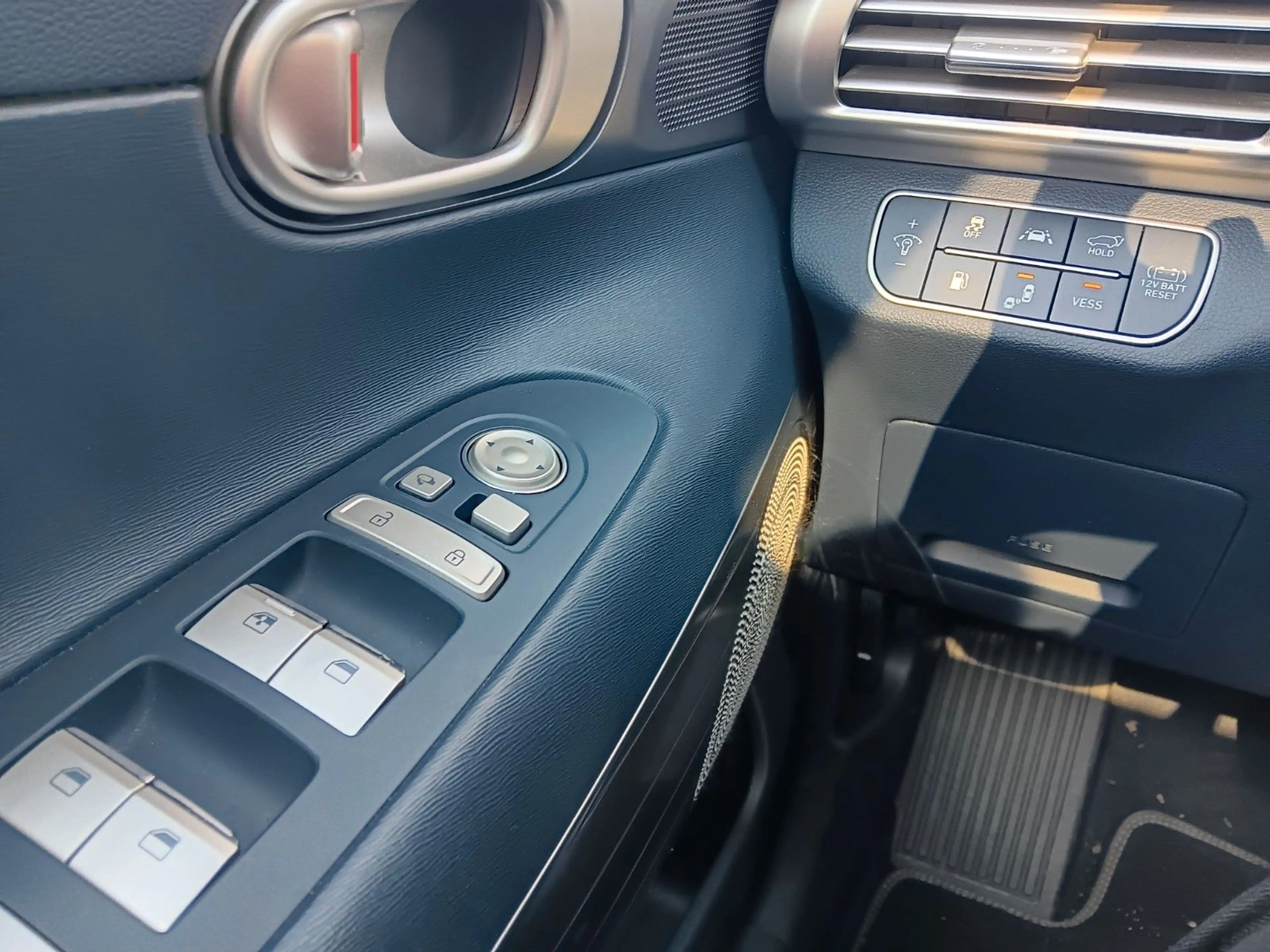 Hyundai NEXO Basis Klima Schiebedach LED Leder Kamera — photo 14