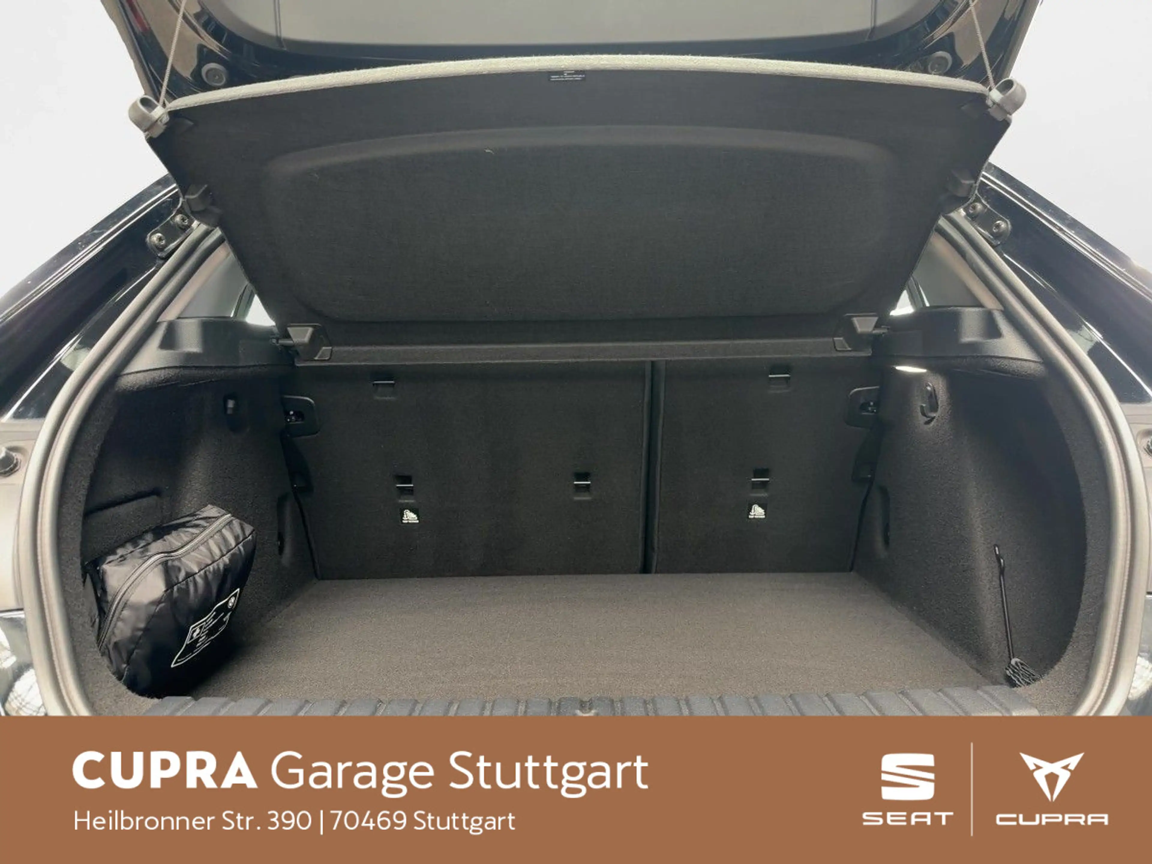 BMW 118 1er - 118i Advantage 100 kW — photo 6