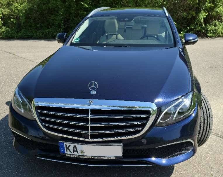Second hand Mercedes Benz E-Class 300