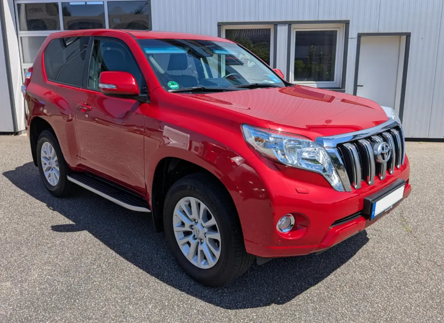 Toyota Land Cruiser Land Cruiser 2.8 D-4D Automatik Executive Rouge - 1