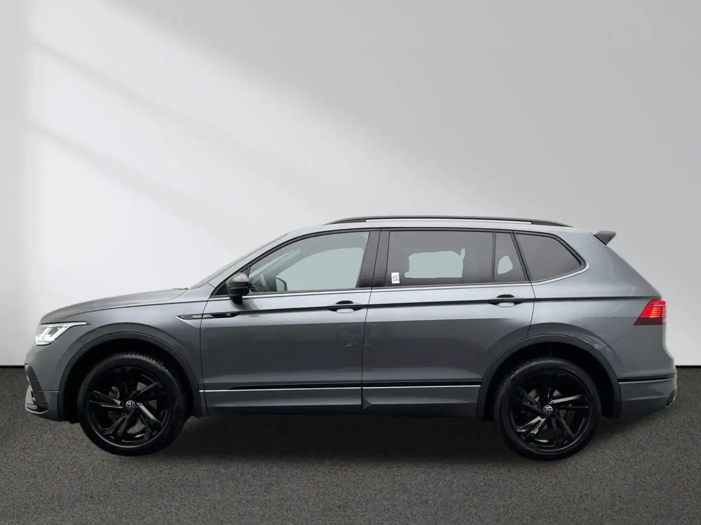 Volkswagen Tiguan Allspace R-Line 2.0 TDI 4M CarPlay Matrix Gris - 2