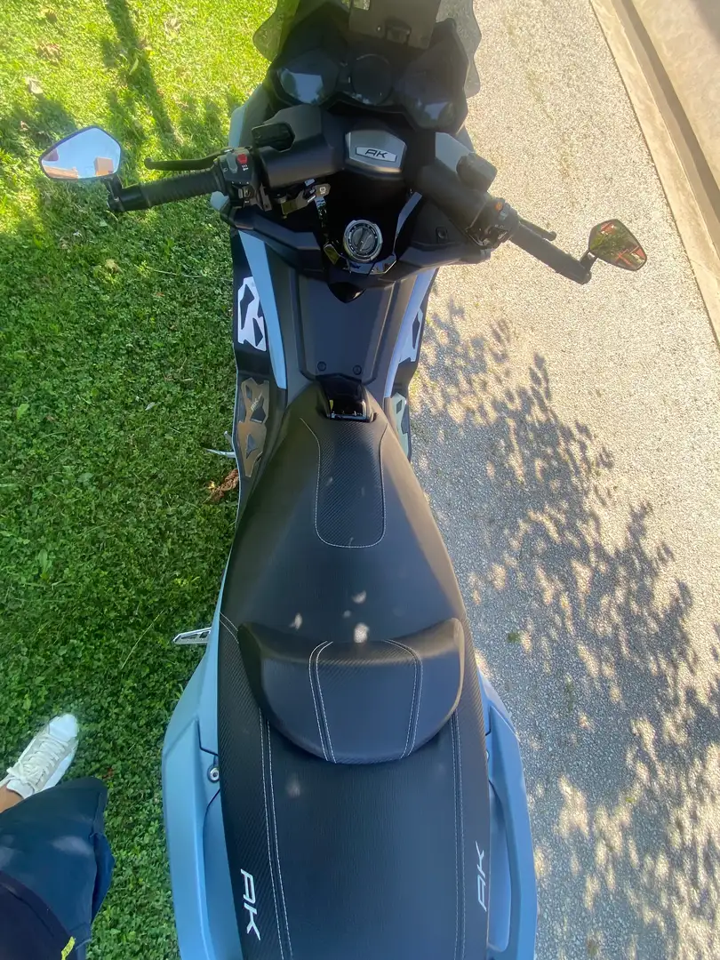 Kymco AK 550 Szürke - 2