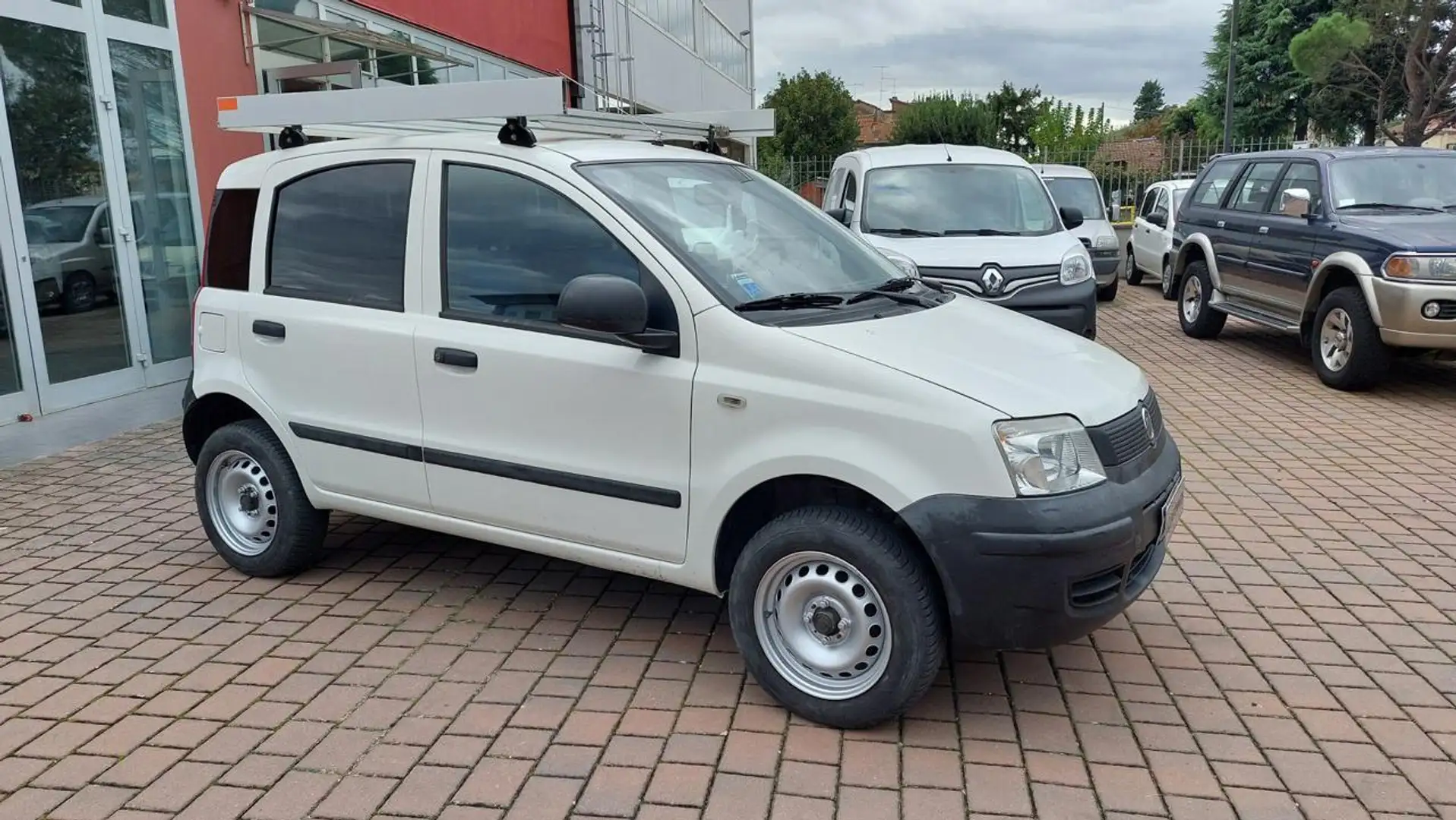 Fiat Panda 1.2 4x4 Van Active Trekking 2 p.ti Attrezzata Blanco - 1