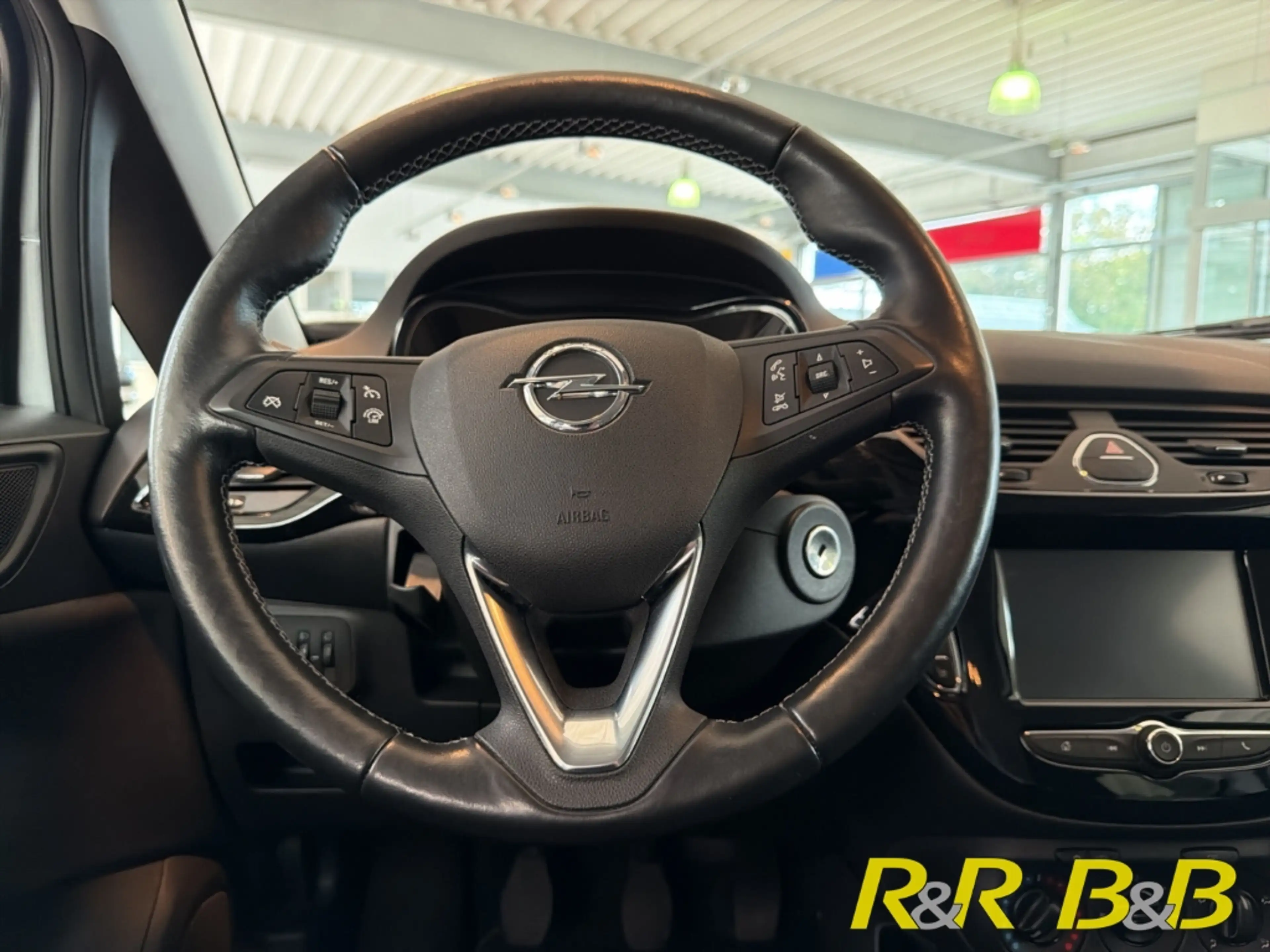Opel Corsa E 120 Jahre 1.4 CARPLAY SHZ RFK PDC Lenkradheizung — photo 12