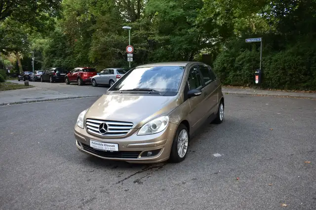Mercedes-Benz B 150 Service u. TÜV neu