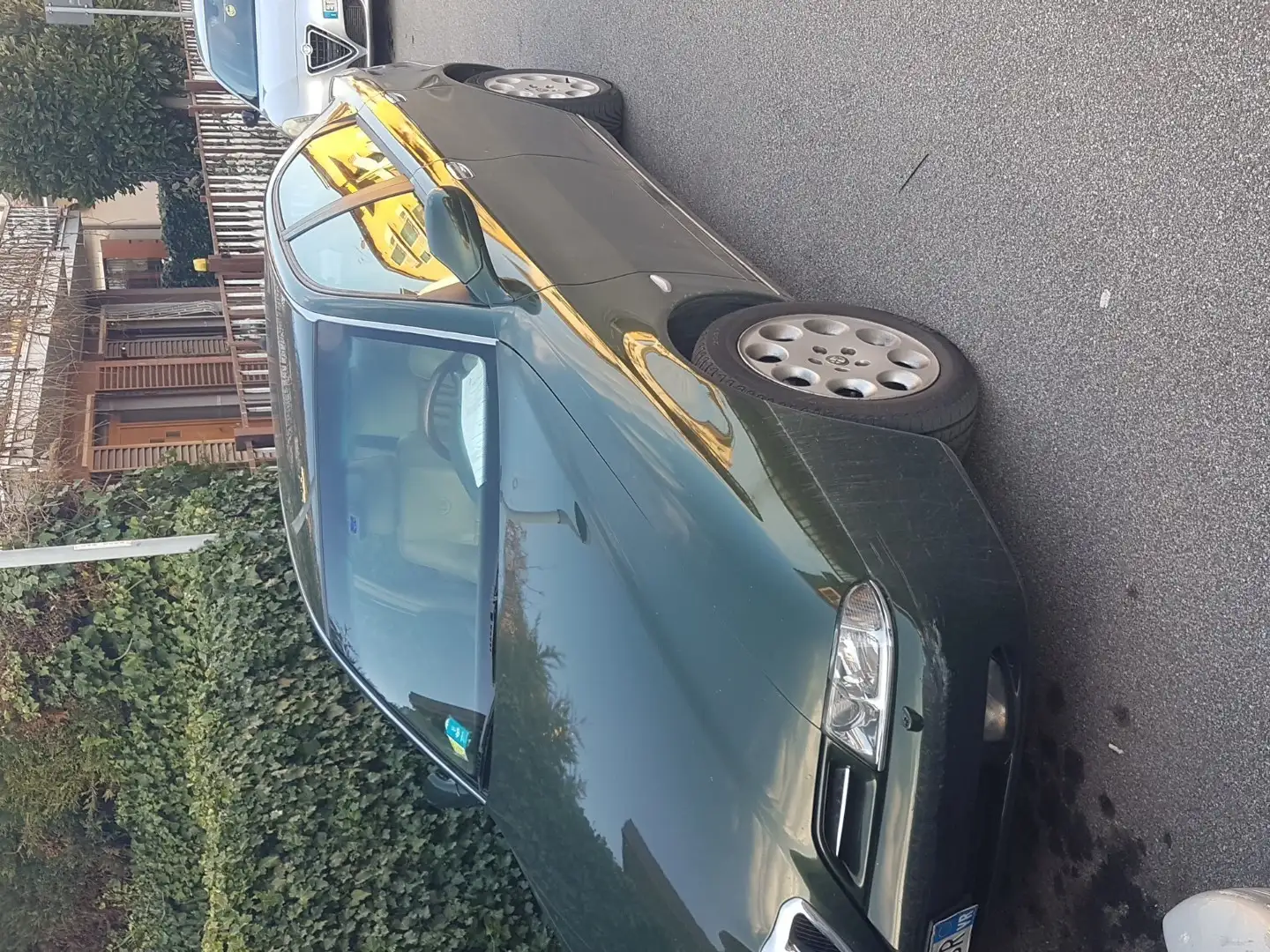 Alfa Romeo 166 2.4 jtd Distinctive 140cv Verde - 1