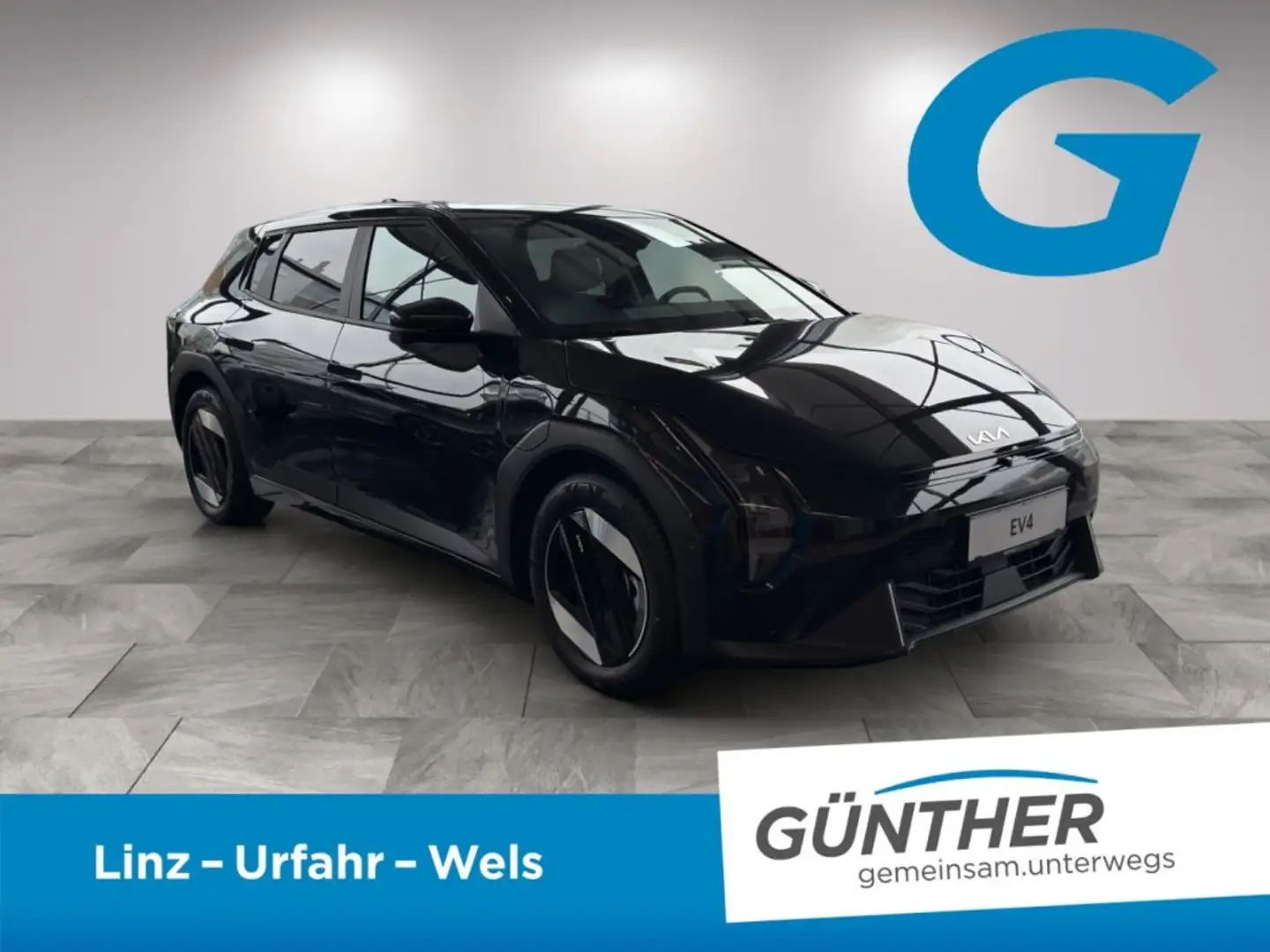 Kia EV4 HB EARTH PLUS 81,4KWH AT FWD 204 MY26 Schwarz - 2