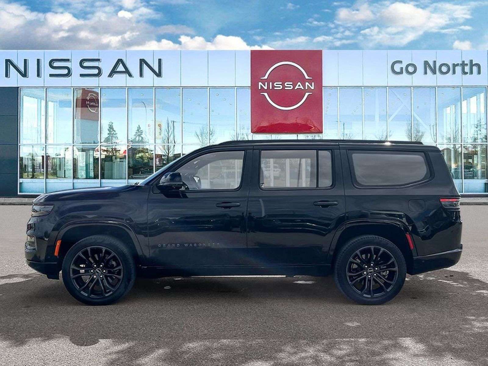 2024 Jeep Grand Wagoneer SERIES 3/PANO ROOF/POWER RUNNING BOARDS/COOLED SEA — снимка 1