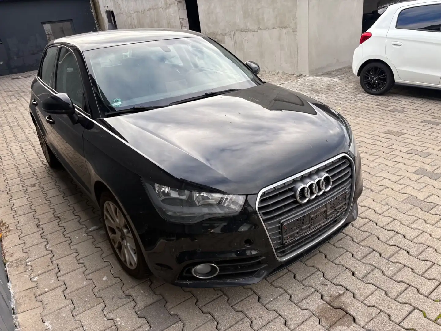Audi A1 Sportback ambition Noir - 1