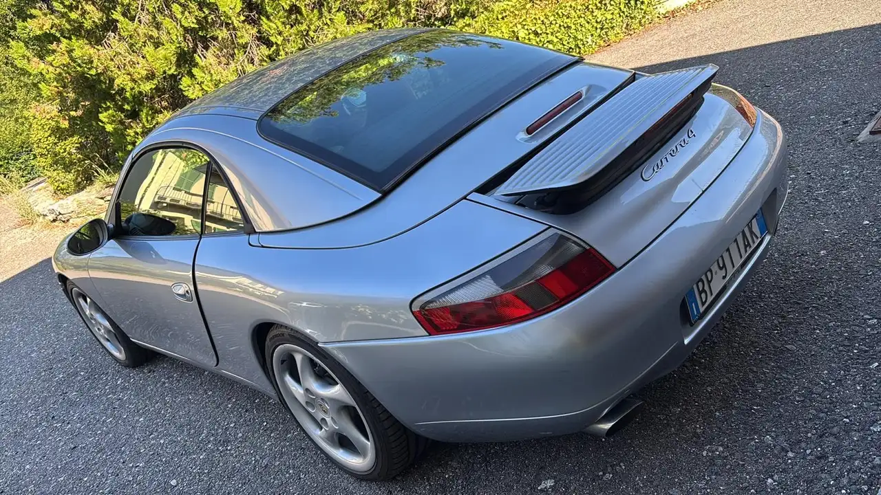 Porsche 911 Cabrio 3.4 Carrera 4, foto 3