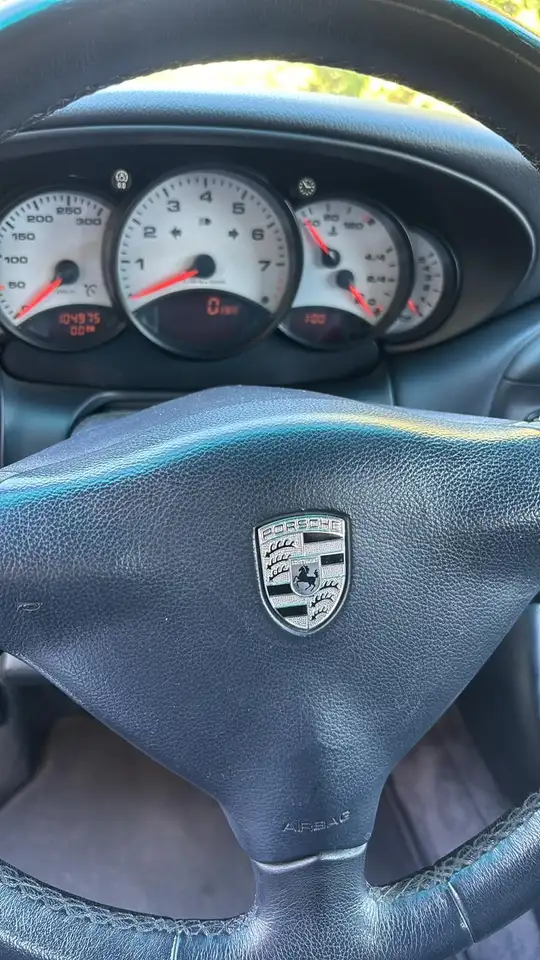 Porsche 911 Cabrio 3.4 Carrera 4, foto 10