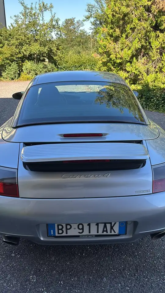 Porsche 911 Cabrio 3.4 Carrera 4, foto 8