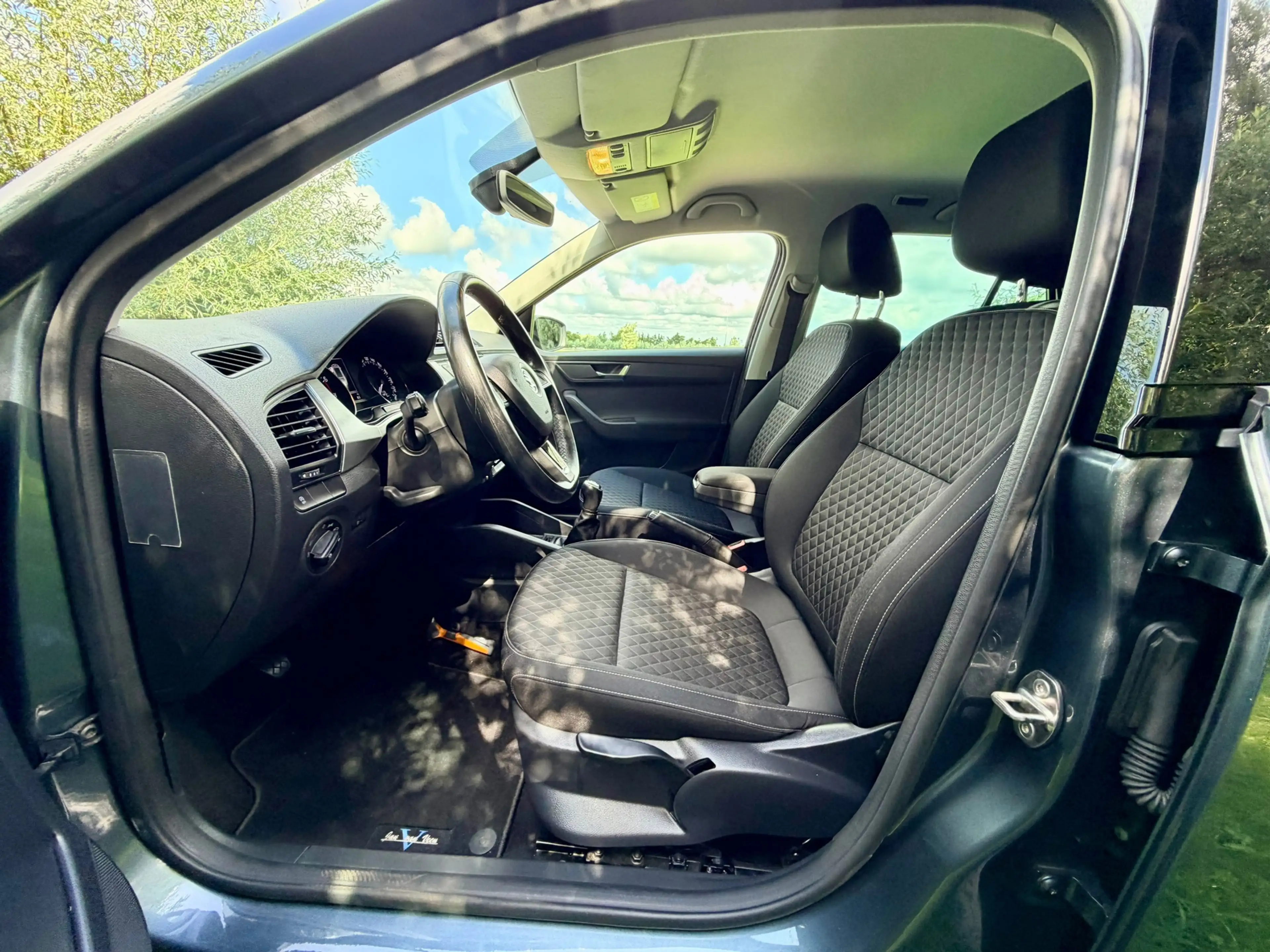 Skoda Fabia Combi 1.0 TSI Drive Clima Navi Cruise Control Trek — photo 6