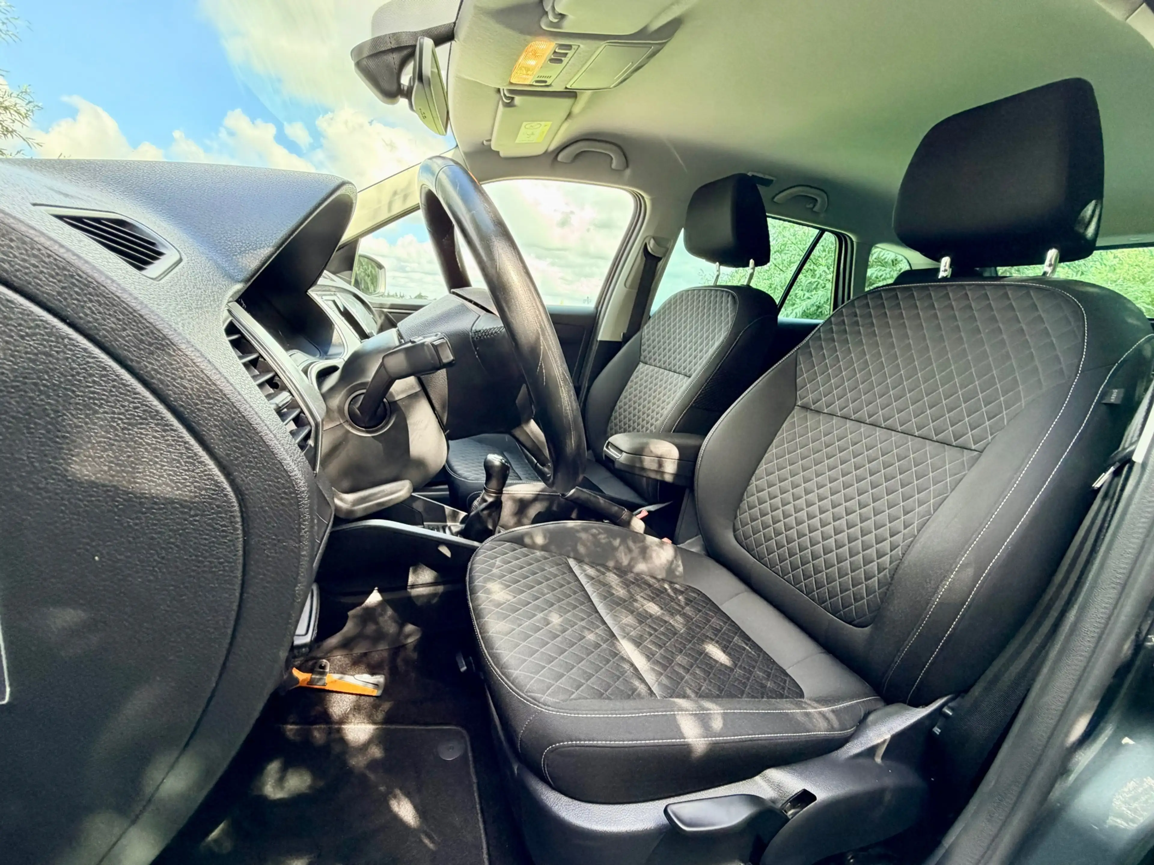 Skoda Fabia Combi 1.0 TSI Drive Clima Navi Cruise Control Trek — photo 10