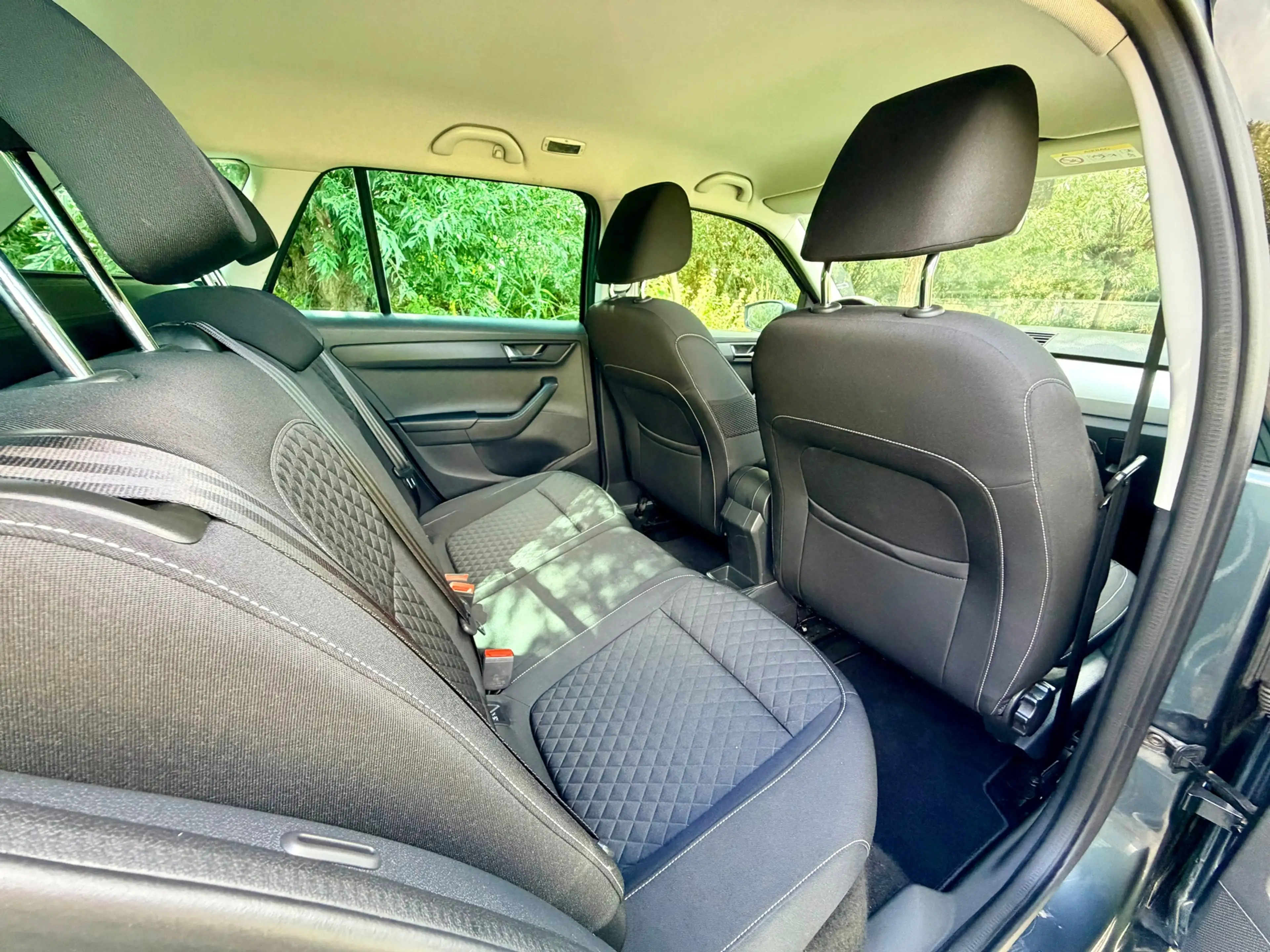 Skoda Fabia Combi 1.0 TSI Drive Clima Navi Cruise Control Trek — photo 26