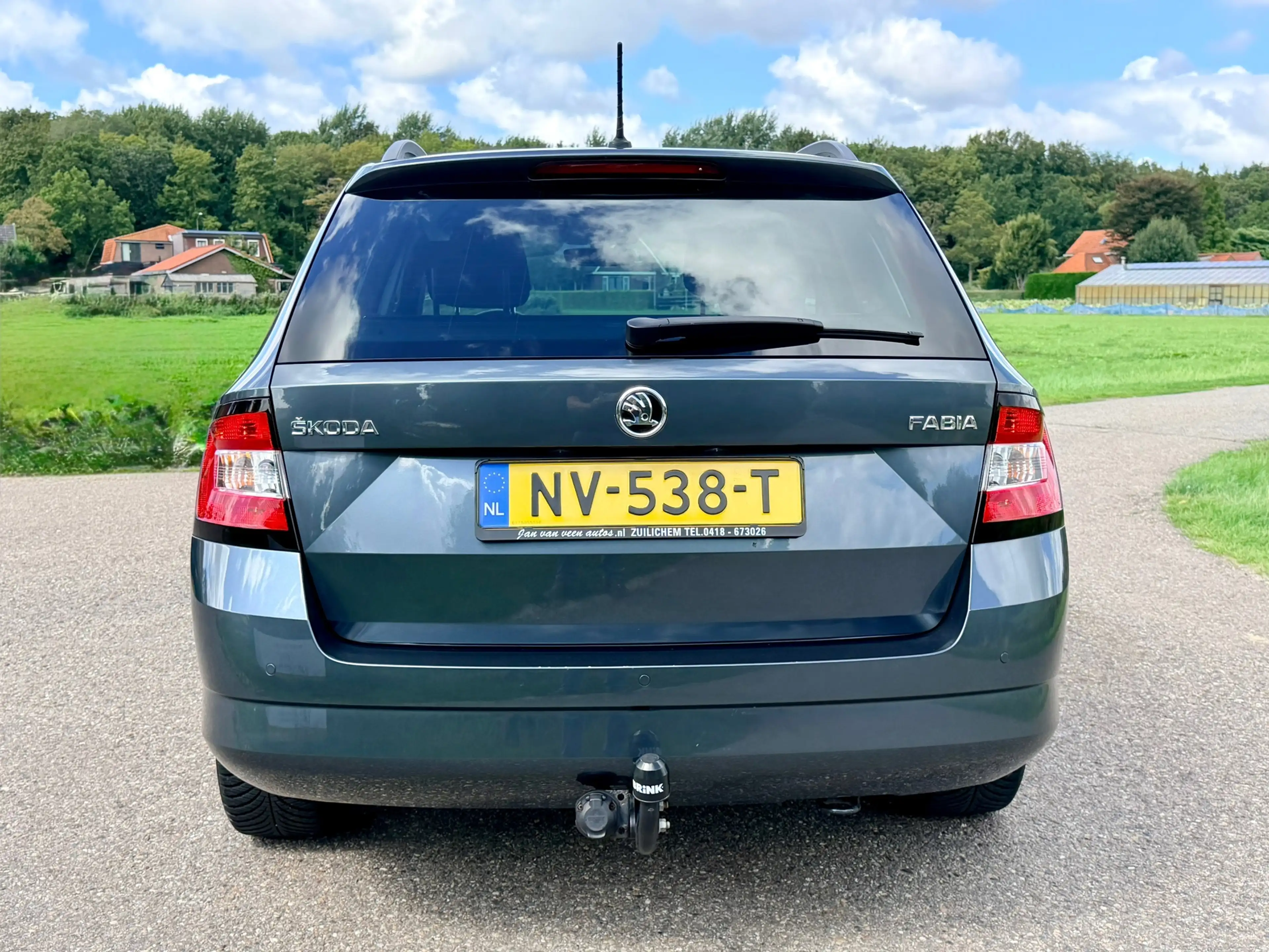 Skoda Fabia Combi 1.0 TSI Drive Clima Navi Cruise Control Trek — photo 11