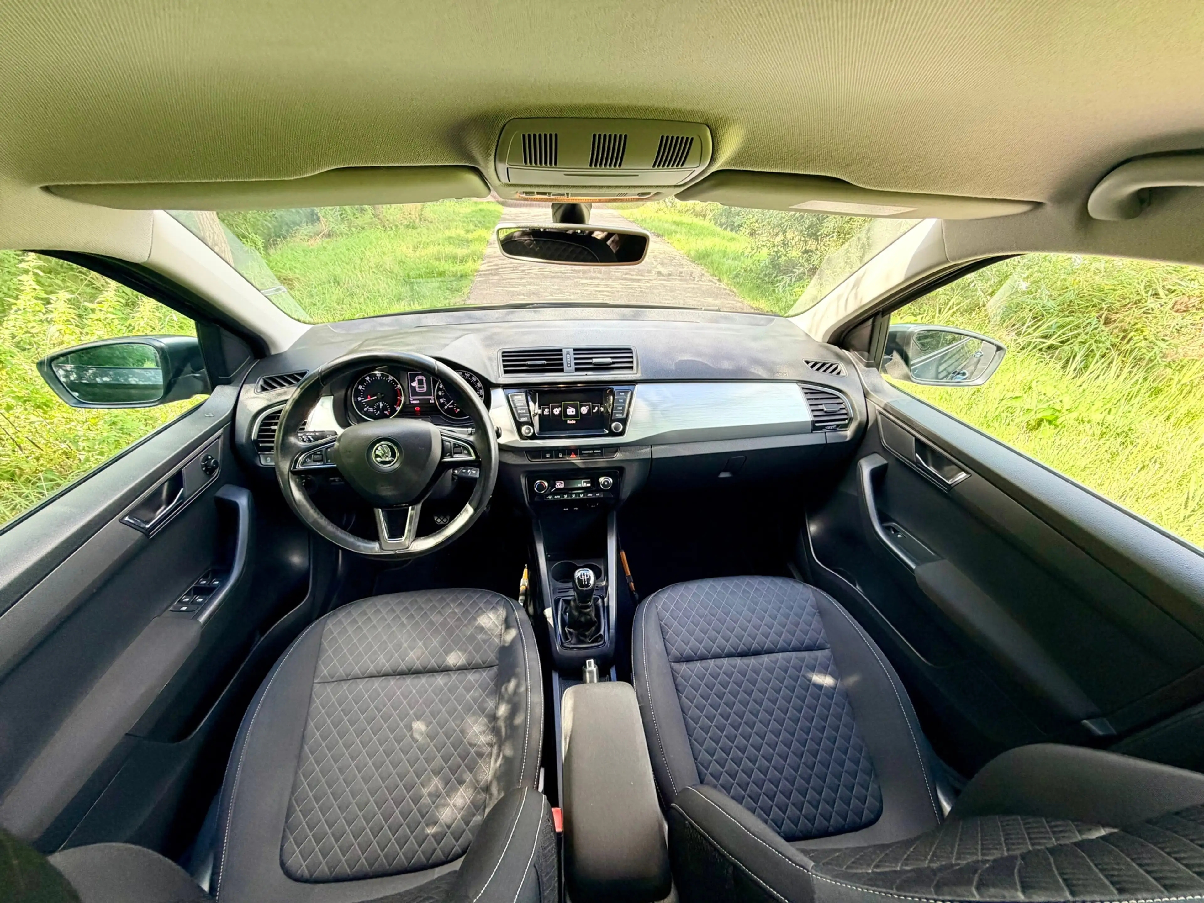 Skoda Fabia Combi 1.0 TSI Drive Clima Navi Cruise Control Trek — photo 12