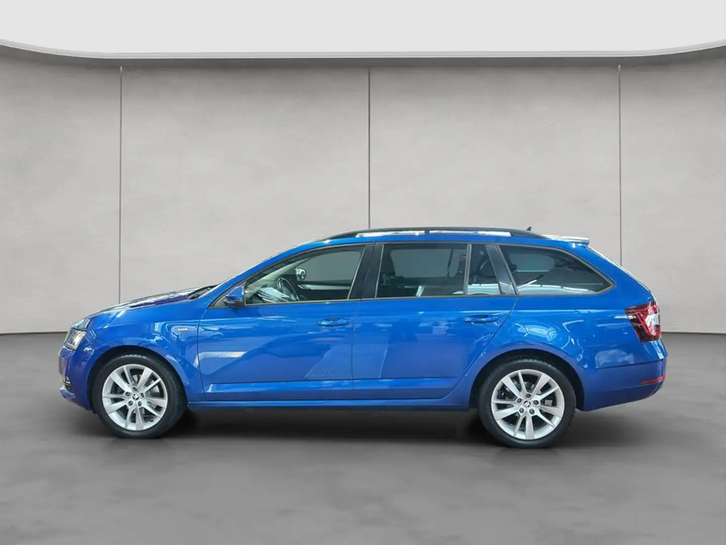 Skoda Octavia Combi 1.4 TSI Drive Navi Bleu - 2