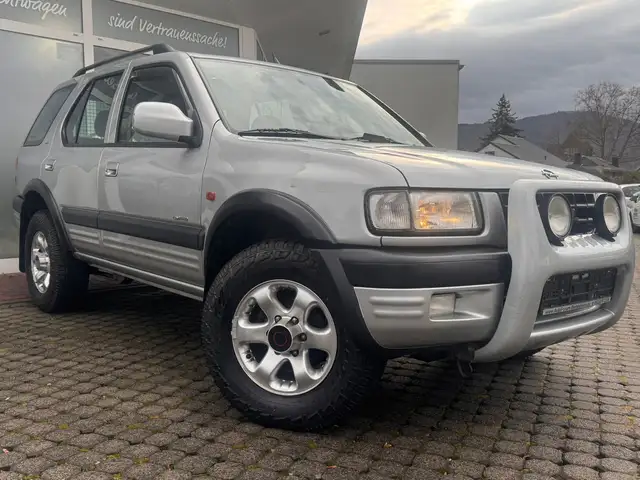 Opel Frontera Sport   Limited