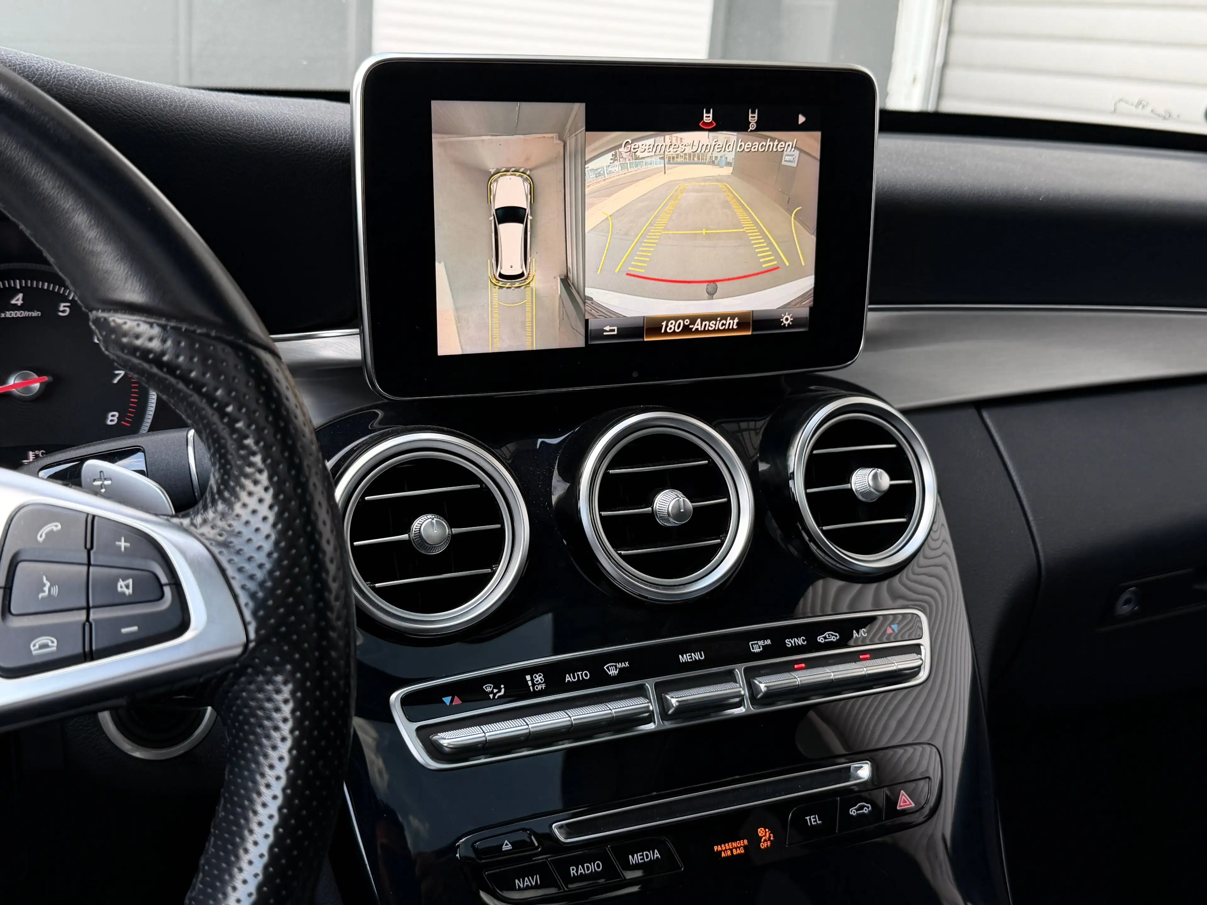 Mercedes-Benz C 400 C 400 T 4Matic 3x AMG Pano Burmester Luftfahrwerk — photo 6