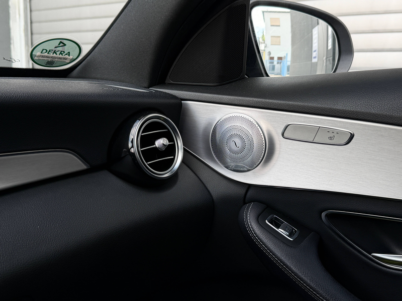 Mercedes-Benz C 400 C 400 T 4Matic 3x AMG Pano Burmester Luftfahrwerk — photo 12