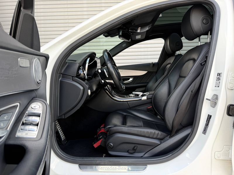 Mercedes-Benz C 400 C 400 T 4Matic 3x AMG Pano Burmester Luftfahrwerk — photo 15