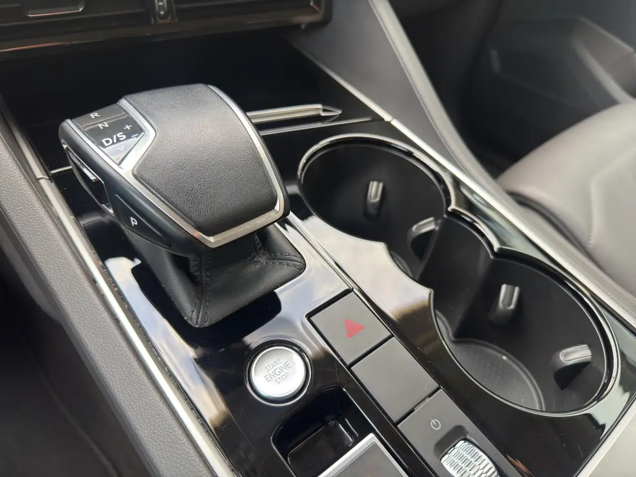 Volkswagen Touareg 3.0 TDI 4M Atmosphere 18