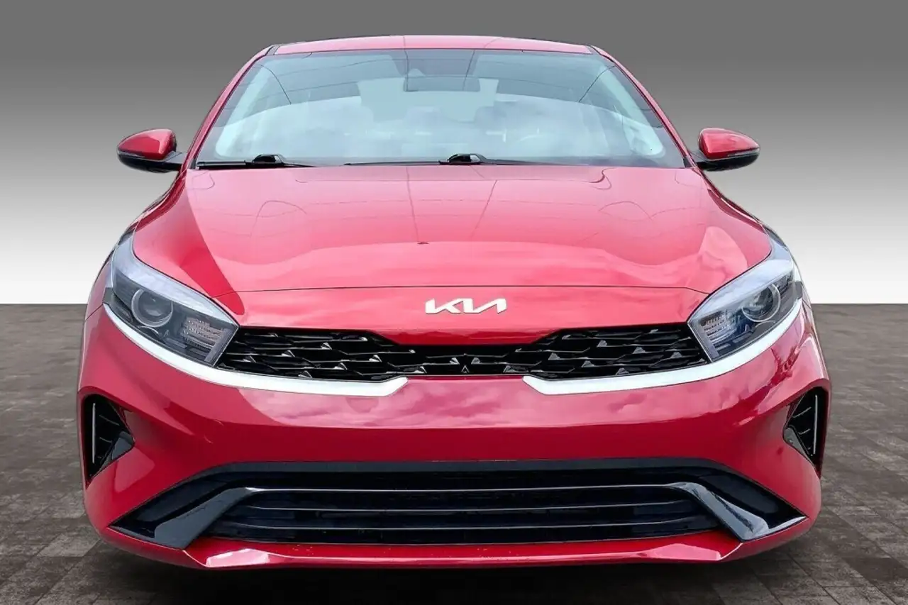 Kia Forte снимка Kia Forte